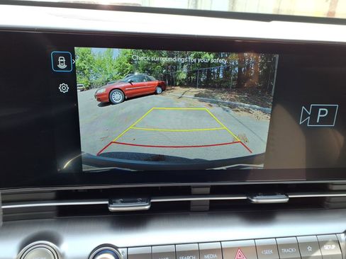 New 2026 Hyundai Kona SEL Premium FWD image 10