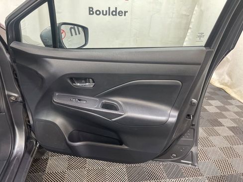 Used 2024 Nissan Versa SV FWD image 10