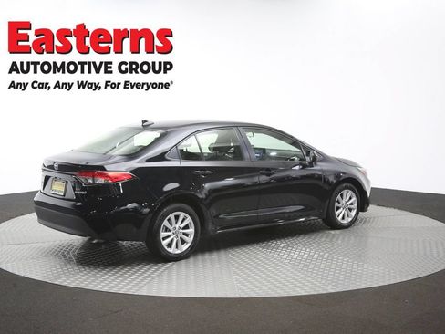 Used 2024 Toyota Corolla LE w/ LE Convenience Package FWD image 41