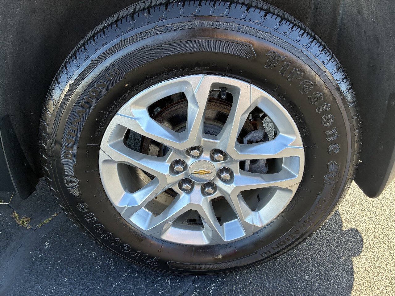 Used 2020 Chevrolet Traverse LT AWD/4WD image 28