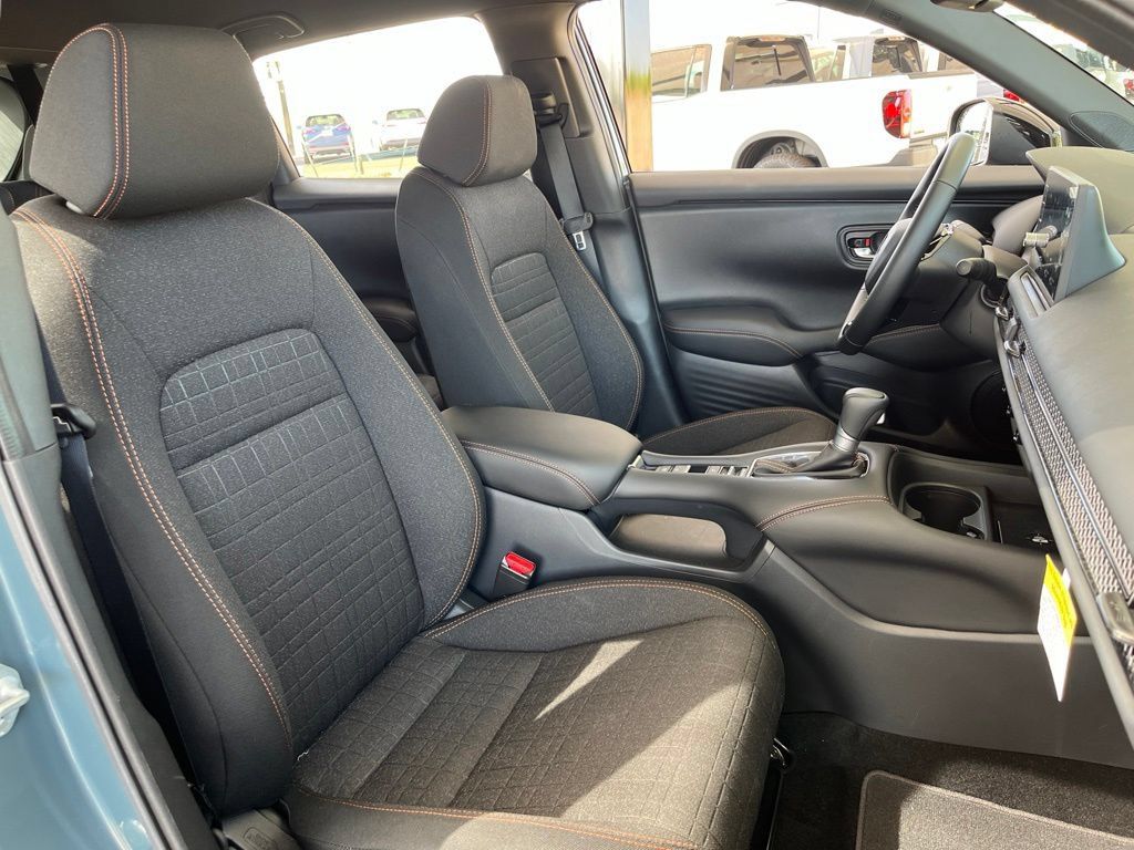 Certified 2027 Honda HR-V Sport image 27