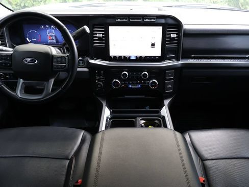 Used 2023 Ford F250 Lariat w/ Sport Appearance Package AWD/4WD image 17