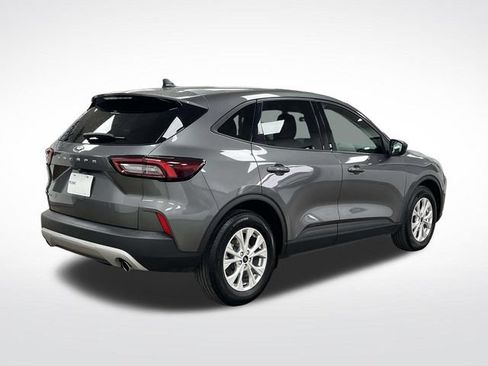 Used 2025 Ford Escape Active FWD image 7