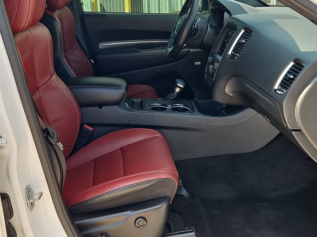 Used 2018 Dodge Durango SRT w/ Technology Group AWD/4WD image 30