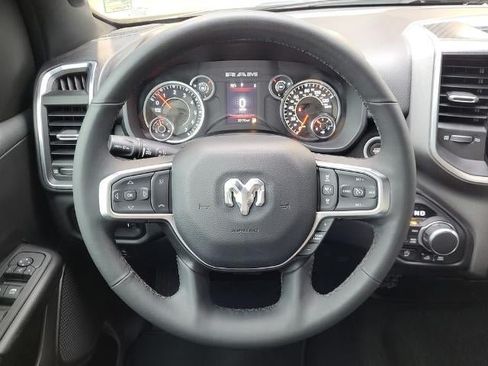 Used 2025 RAM 1500 Big Horn AWD/4WD image 17