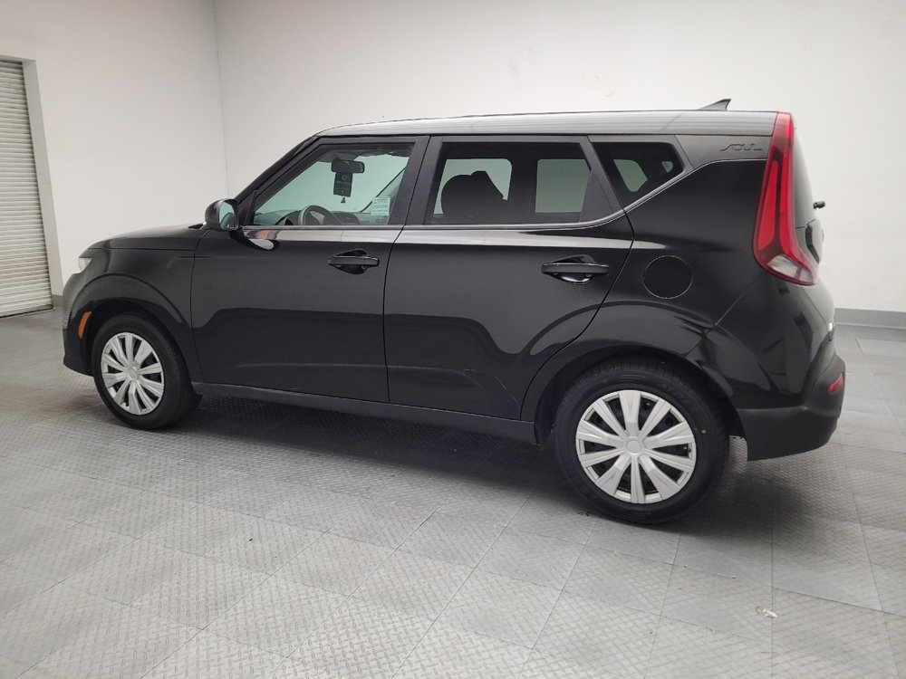 Used 2020 Kia Soul LX FWD image 3