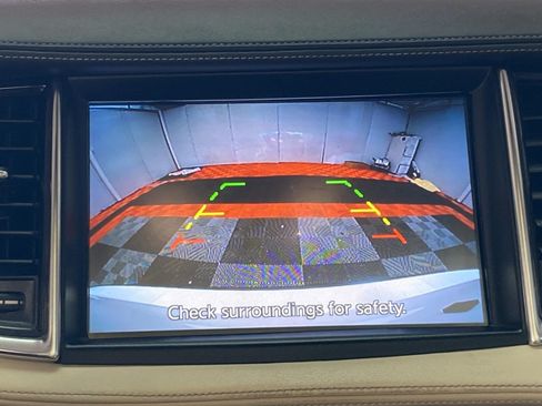 Used 2019 INFINITI QX50 Luxe AWD/4WD image 27