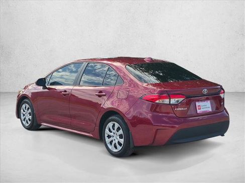 Used 2025 Toyota Corolla LE FWD image 8