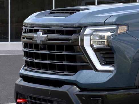 New 2026 Chevrolet Silverado 2500 LTZ w/ LTZ Plus Package AWD/4WD image 13