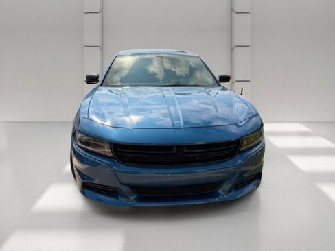 Used 2023 Dodge Charger SXT RWD image 2