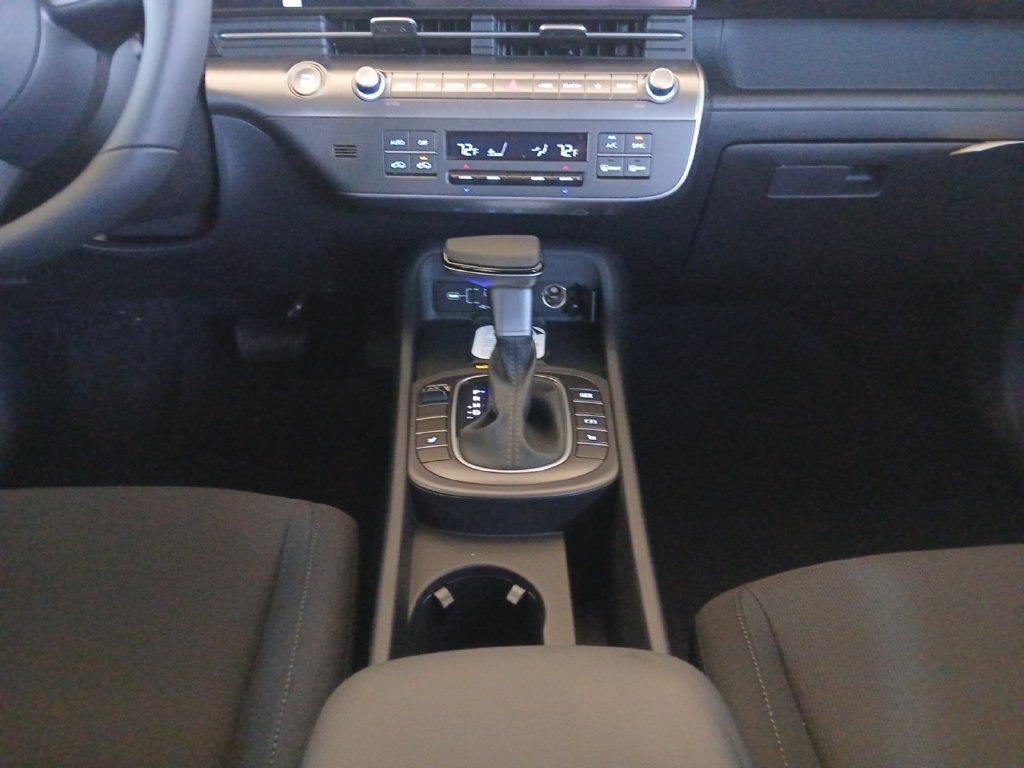 New 2027 Hyundai Kona SEL Sport FWD image 11