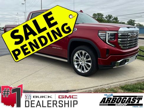Used 2023 GMC Sierra 1500 Denali AWD/4WD image 1