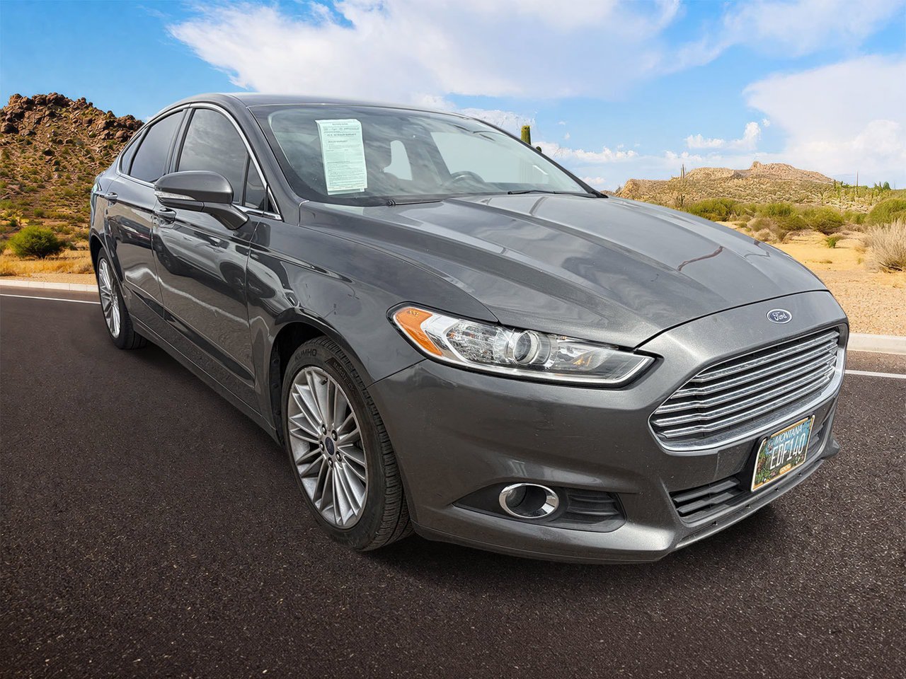 Used 2016 Ford Fusion SE w/ Equipment Group 202A FWD image 1