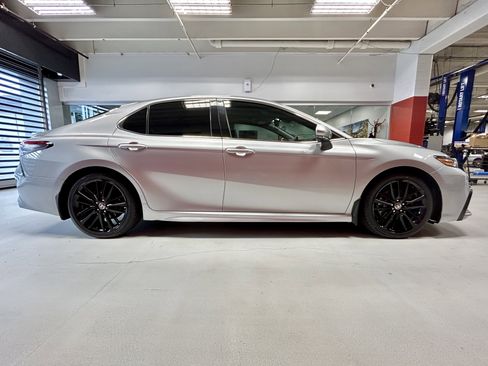 Used 2021 Toyota Camry XSE AWD/4WD image 12
