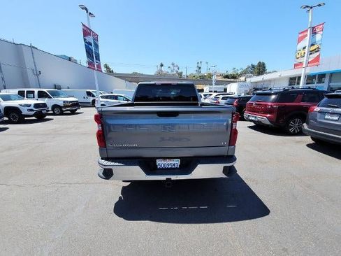 Used 2022 Chevrolet Silverado 1500 LT RWD image 7
