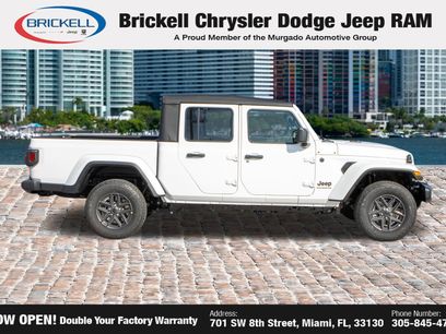 New 2026 Jeep Gladiator Sport