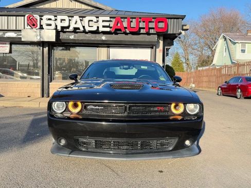 Used 2019 Dodge Challenger R/T Scat Pack image 2