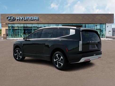 New 2026 Hyundai Ioniq 9 SE AWD/4WD image 7