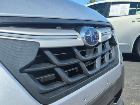 Certified 2022 Subaru Crosstrek 2.5i Limited w/ Moonroof Package 2 image 8