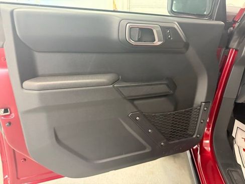 New 2026 Ford Bronco Badlands image 13