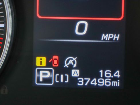 Used 2024 Subaru Crosstrek 2.0i Premium image 16