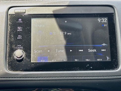 Used 2020 Honda HR-V EX image 14