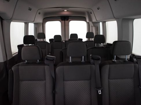 Used 2025 Ford Transit 350 XLT image 17