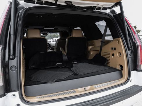 Used 2019 Cadillac Escalade Platinum AWD/4WD image 66