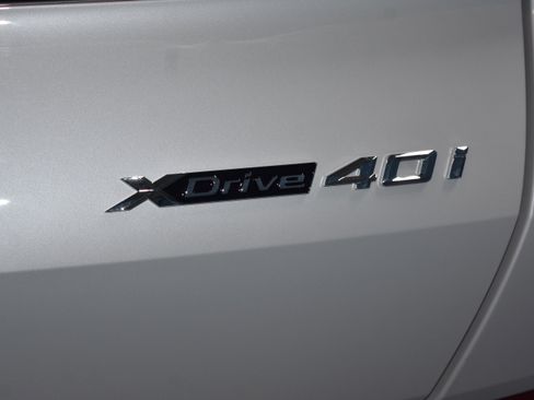 New 2026 BMW X6 xDrive40i w/ Executive Package image 25