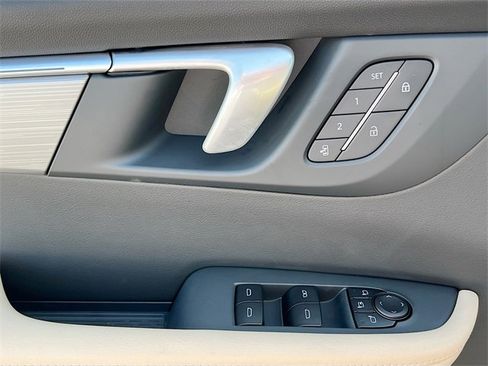 New 2026 Buick Enclave Preferred w/ Power Package image 13