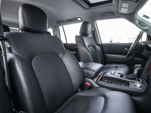 Used 2021 Nissan Armada SL w/ Captain's Chairs Package image 17