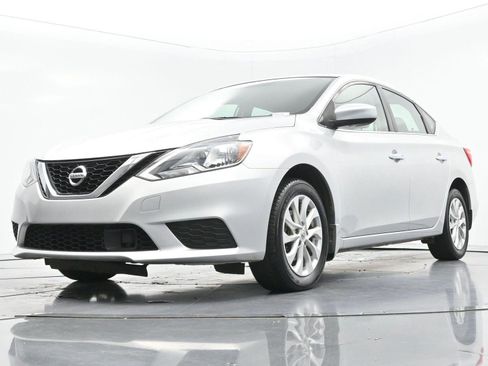 Used 2019 Nissan Sentra SV FWD image 42