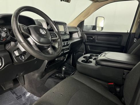 Used 2020 RAM 2500 Tradesman AWD/4WD image 14