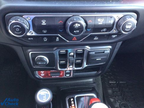 Used 2022 Jeep Wrangler Unlimited Rubicon image 26