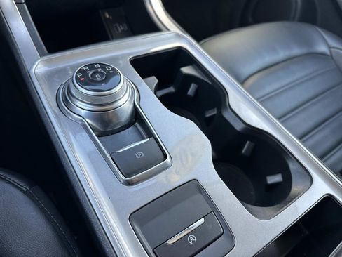 Certified 2024 Ford Edge SEL image 18