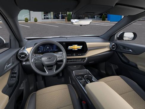 New 2026 Chevrolet Equinox ACTIV w/ Convenience Package III AWD/4WD image 15