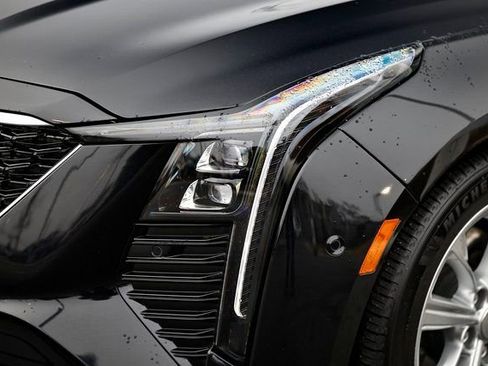 Used 2025 Cadillac CT5 Premium Luxury RWD image 12