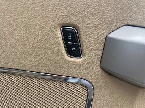 Used 2017 Ford F350 Lariat w/ Lariat Value Package AWD/4WD image 47