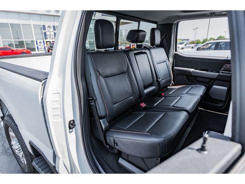 New 2025 Ford F250 Lariat w/ Lariat Ultimate Package AWD/4WD image 25