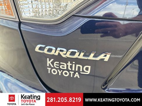 Certified 2024 Toyota Corolla SE w/ SE Package image 9