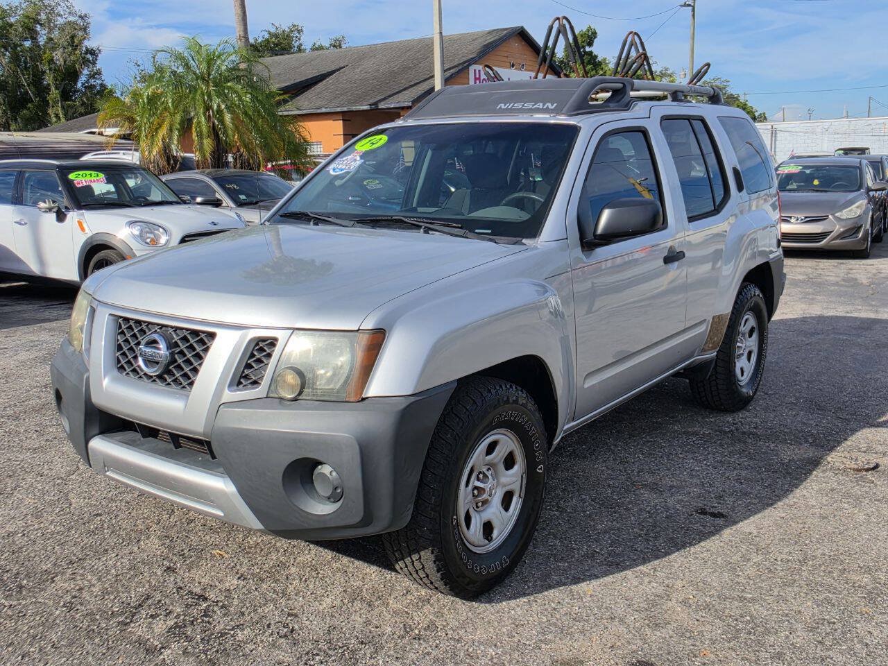 Used 2014 Nissan Xterra X RWD image 1