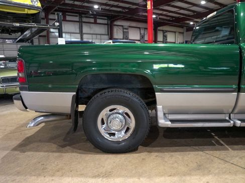 Used 1998 Dodge Ram 2500 Truck 2WD Quad Cab image 9