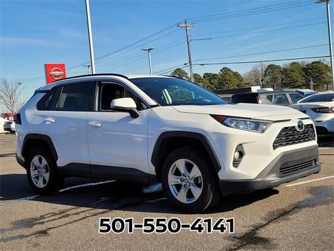 Used 2021 Toyota RAV4 XLE image 4