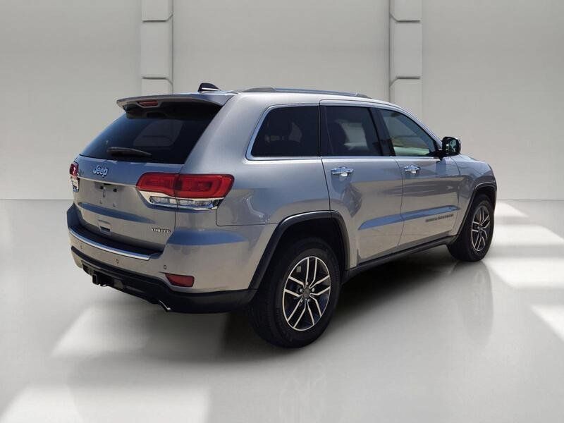 Used 2019 Jeep Grand Cherokee Limited RWD image 5