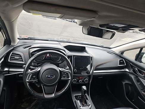 Used 2019 Subaru Crosstrek 2.0i Limited w/ Popular Package #4 image 11