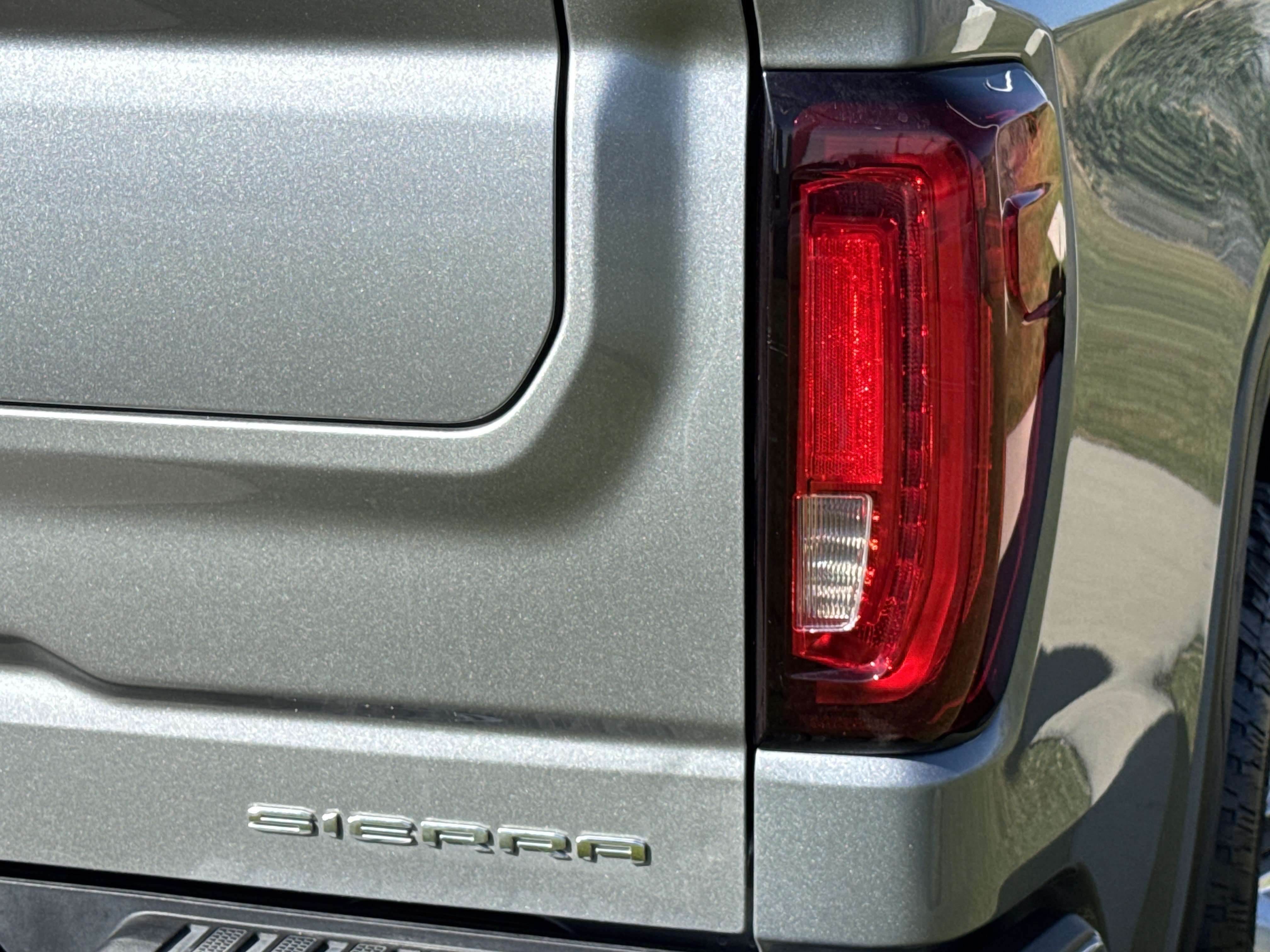 Used 2023 GMC Sierra 1500 Denali AWD/4WD image 13