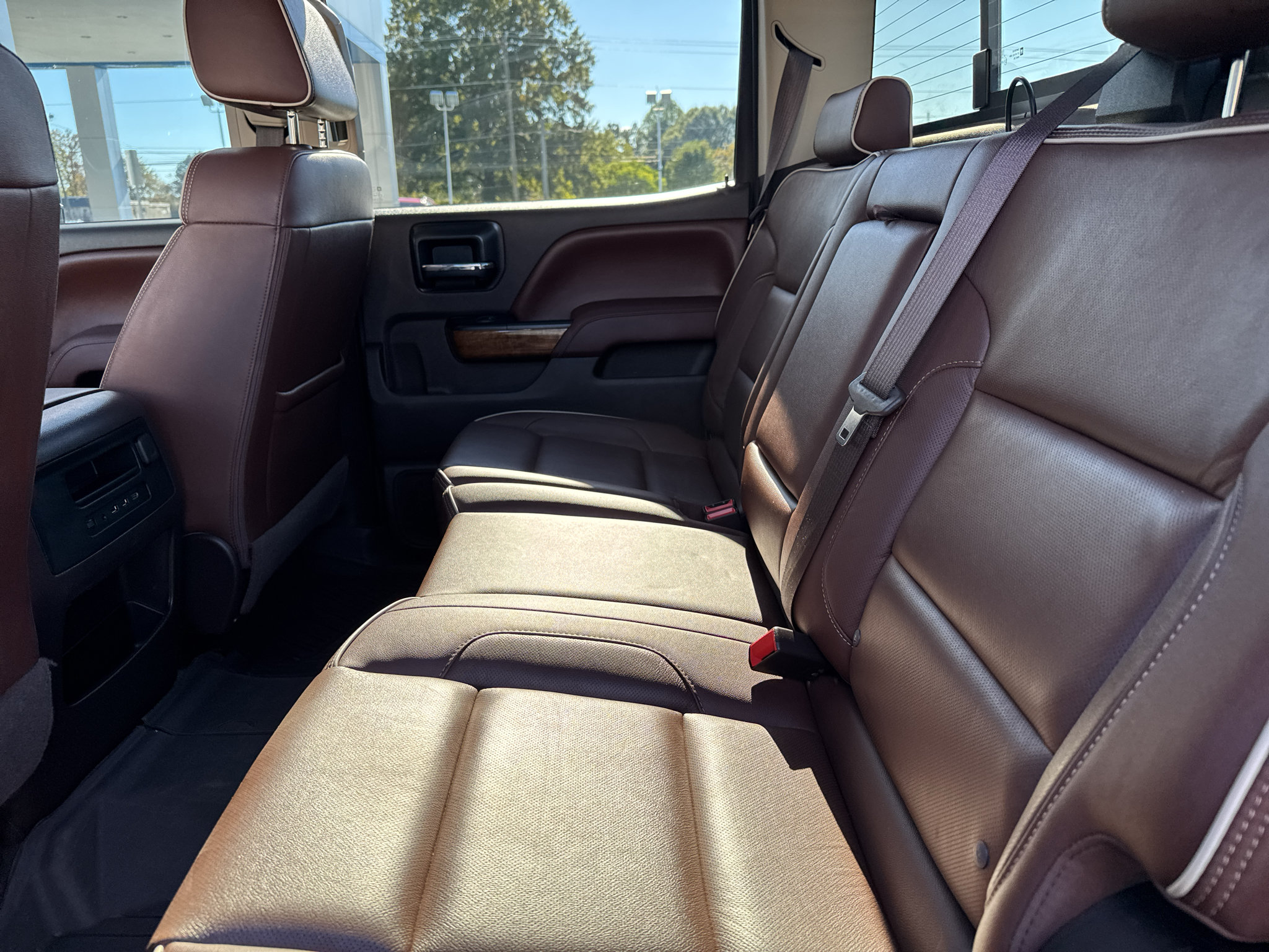 Used 2017 Chevrolet Silverado 3500 High Country w/ Duramax Plus Package AWD/4WD image 37