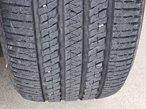 Used 2023 Jeep Grand Cherokee L Laredo RWD image 13