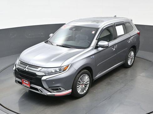 Used 2019 Mitsubishi Outlander GT image 36
