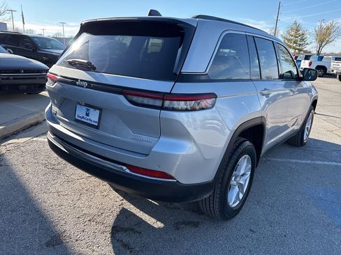 New 2026 Jeep Grand Cherokee Laredo X AWD/4WD image 30